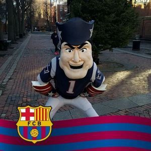 Meet your Posher, Santos